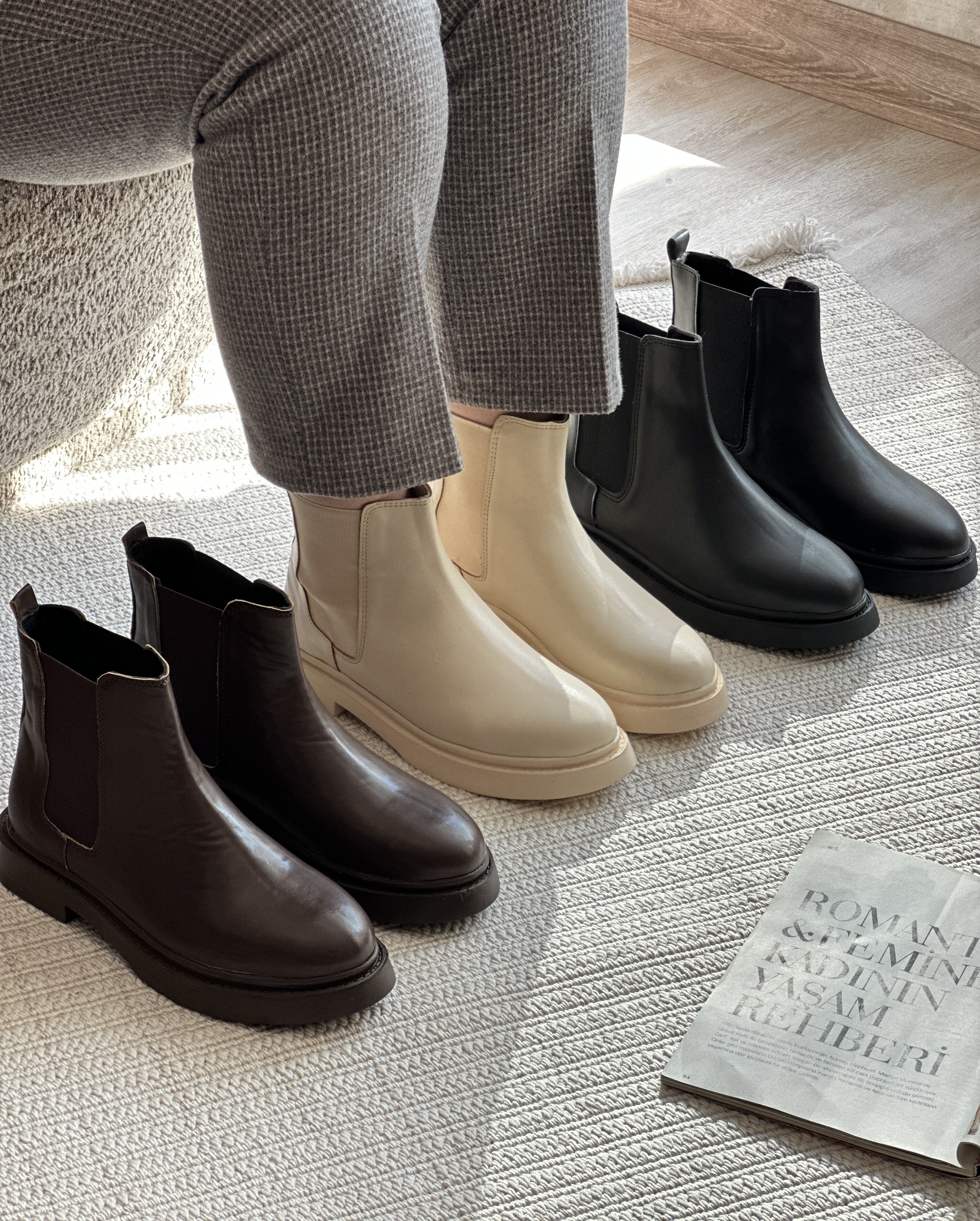 نیم بوت بغل کشی‌زنانه‌طرح چلسی